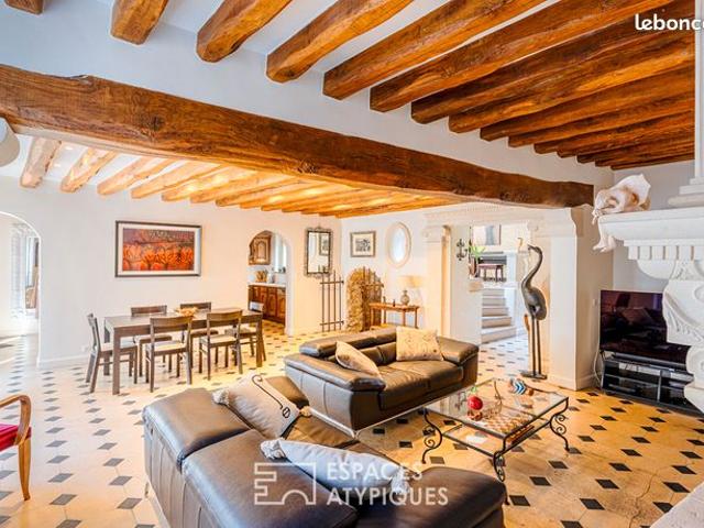 Maison 8 pièces 198 m²