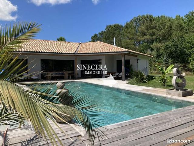 Maison 8 pièces 198 m²