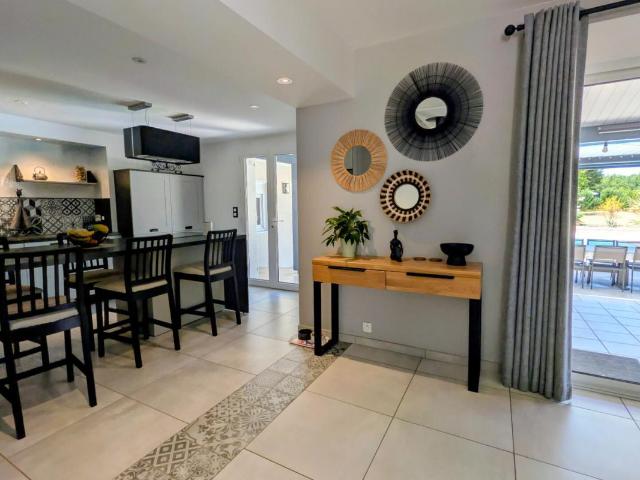 Maison 8 pièces 198 m²