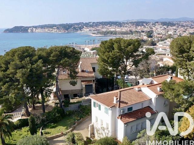Maison 8 pièces 198 m²