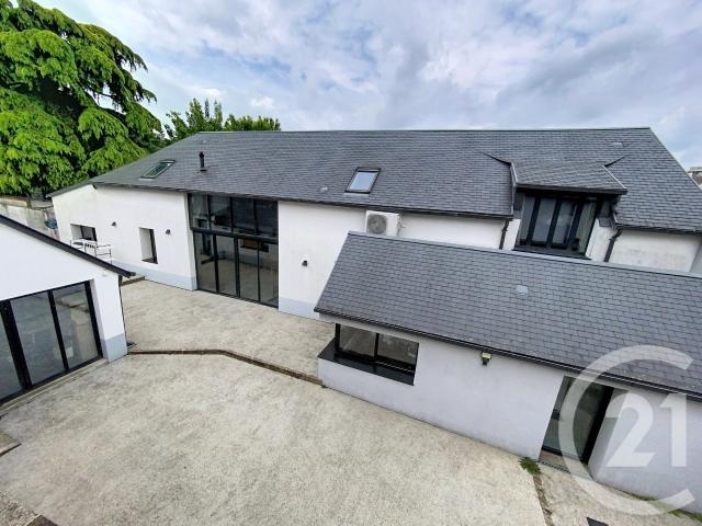 Maison 8 pièces 198 m²