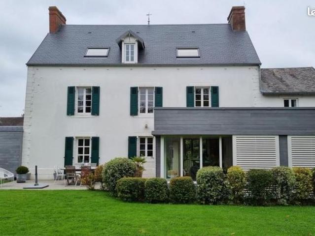 Maison 8 pièces 198 m²