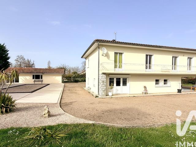 Maison 8 pièces 199 m²