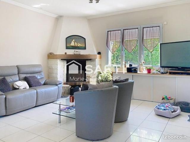 Maison 8 pièces 190 m²