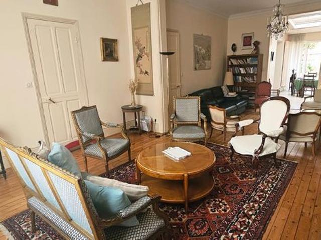 Maison 8 pièces 190 m²
