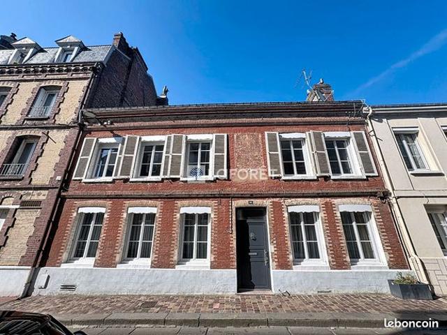 Maison 8 pièces 190 m²