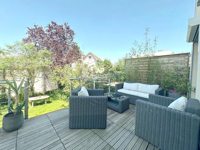 Maison 8 pièces 190 m²