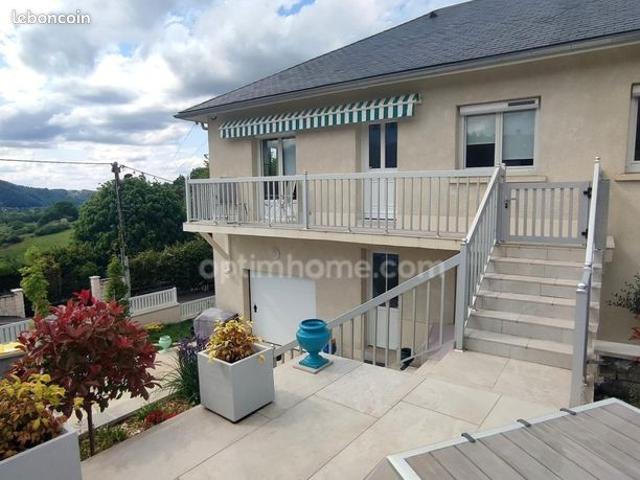Maison 8 pièces 190 m²