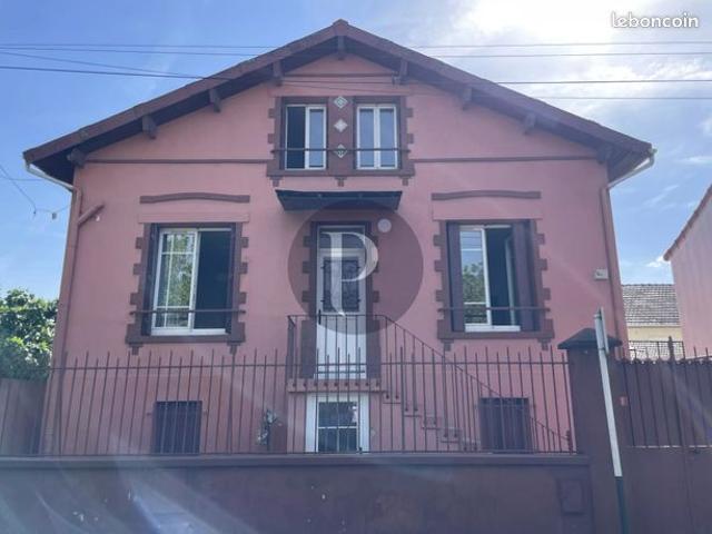 Maison 8 pièces 190 m²