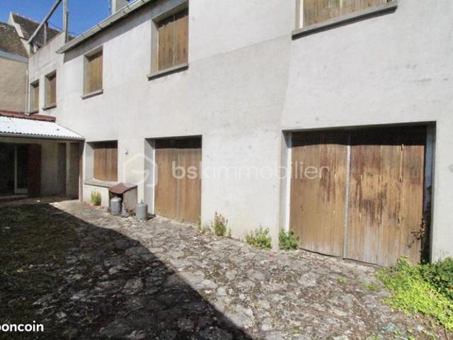Maison 8 pièces 190 m²