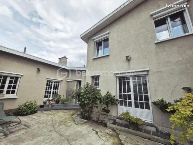 Maison 8 pièces 190 m²