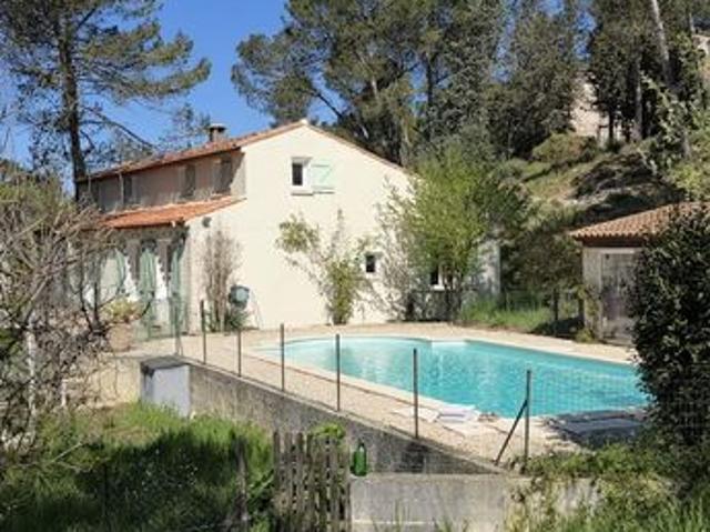 Maison 8 pièces 190 m²