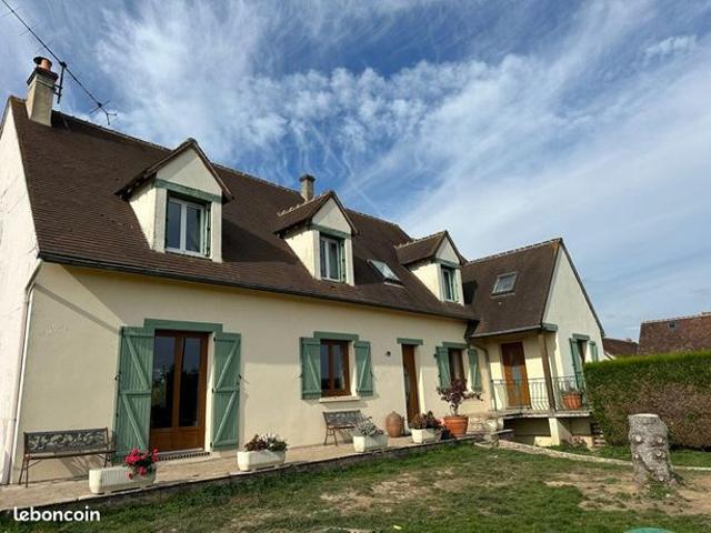 Maison 8 pièces 190 m²