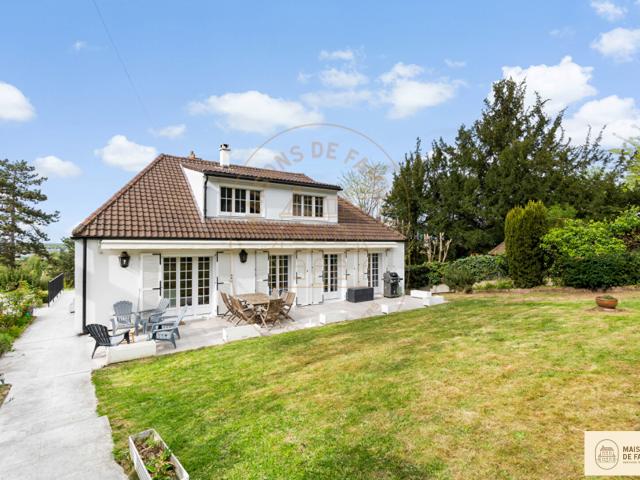 Maison 8 pièces 190 m²