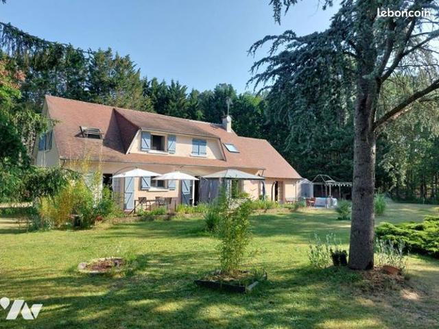 Maison 8 pièces 190 m²