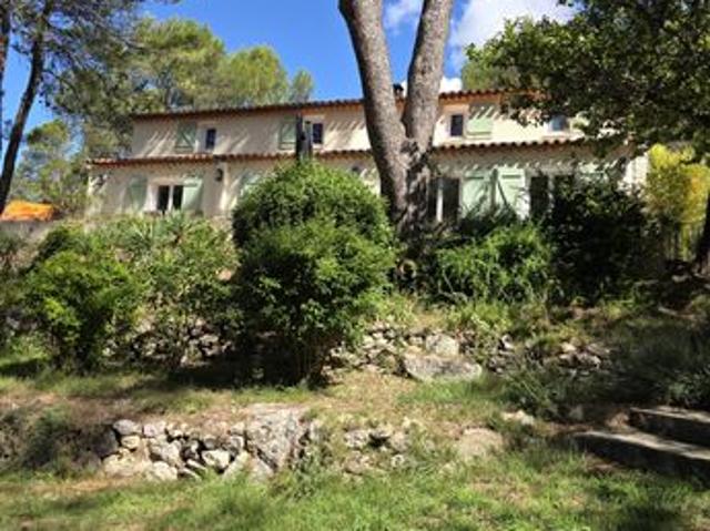 Maison 8 pièces 190 m²