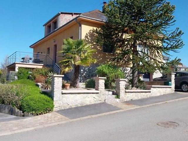 Maison 8 pièces 190 m²