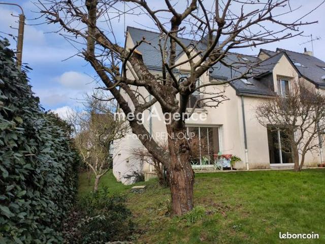 Maison 8 pièces 190 m²