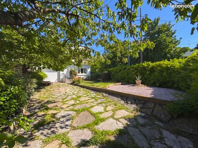 Maison 8 pièces 190 m²