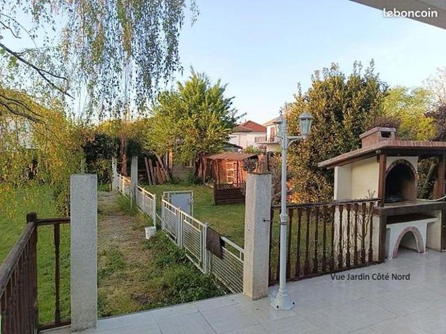 Maison 8 pièces 190 m²