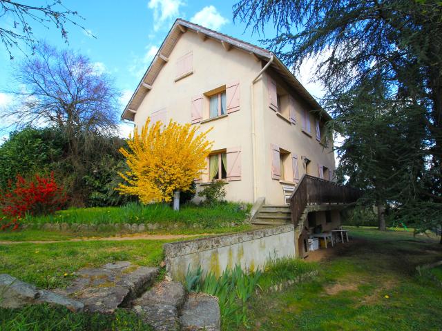 Maison 8 pièces 190 m²