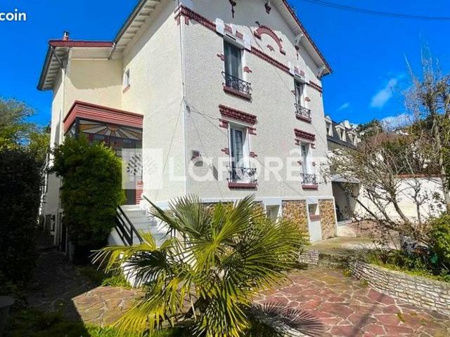 Maison 8 pièces 190 m²