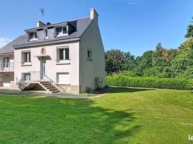 Maison 8 pièces 190 m²