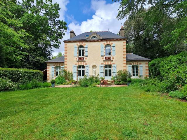 Maison 8 pièces 190 m²