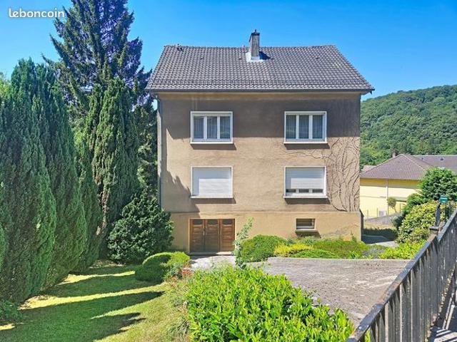 Maison 7 pièces 190 m²