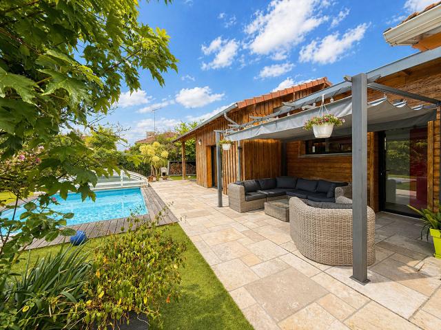 Maison 8 pièces 190 m²
