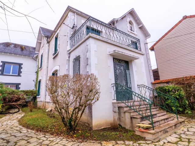 Maison 8 pièces 190 m²
