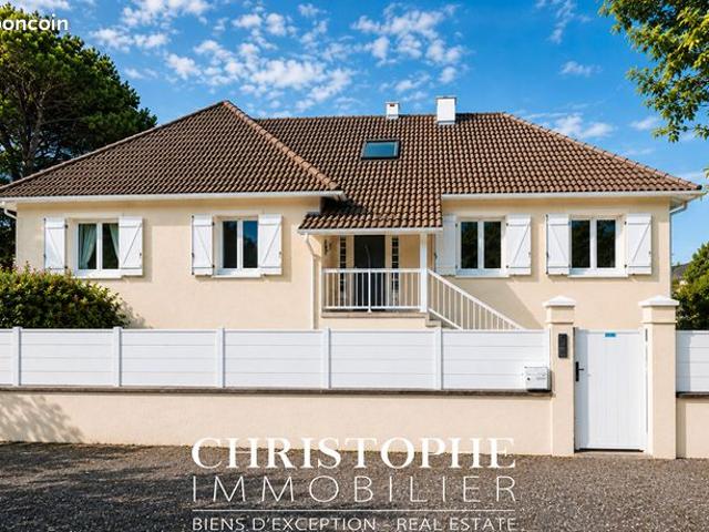 Maison 8 pièces 190 m²