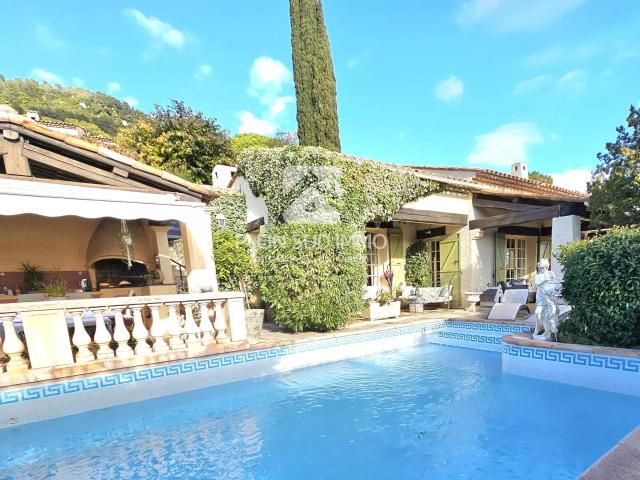 Maison 8 pièces 190 m²