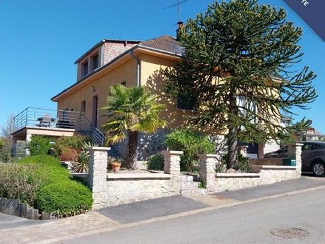 Maison 8 pièces 190 m²