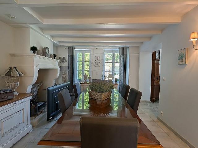 Maison 8 pièces 190 m²