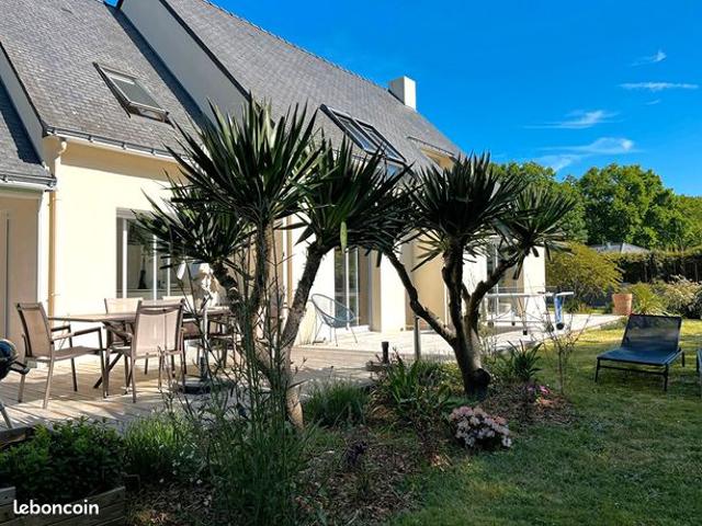 Maison 8 pièces 190 m²