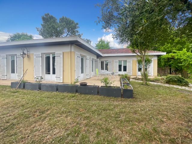 Maison 8 pièces 190 m²