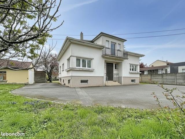 Maison 8 pièces 190 m²