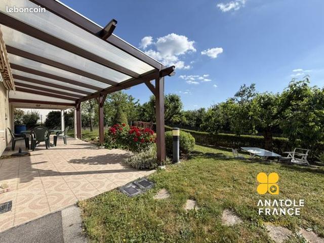 Maison 8 pièces 190 m²