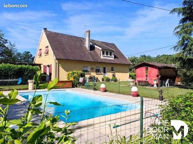 Maison 8 pièces 190 m²