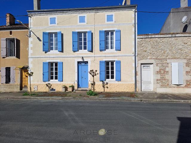 Maison 8 pièces 190 m²