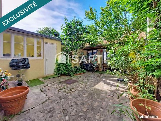 Maison 8 pièces 190 m²