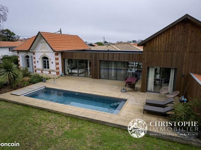 Maison 8 pièces 190 m²