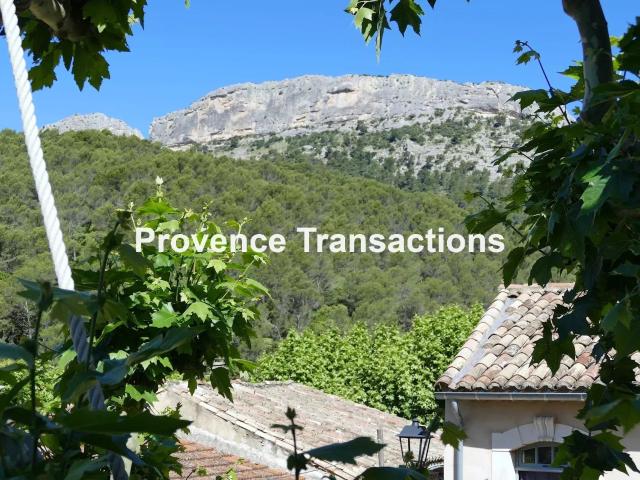 Maison 8 pièces 190 m²