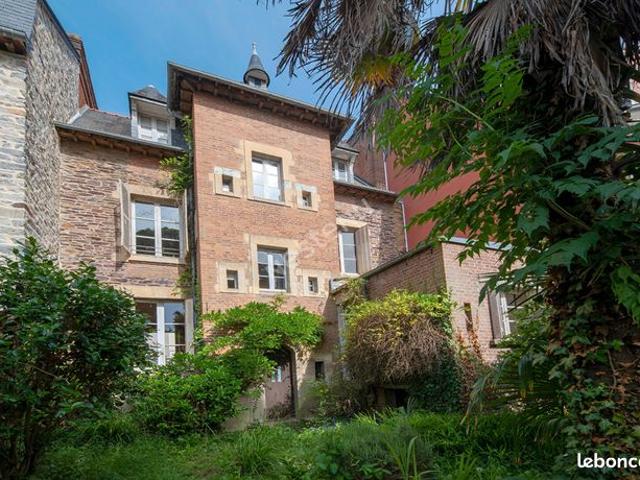 Maison 8 pièces 190 m²