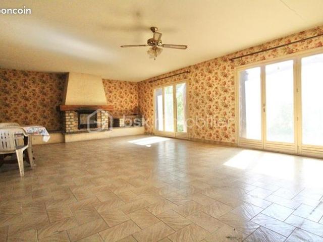 Maison 8 pièces 190 m²