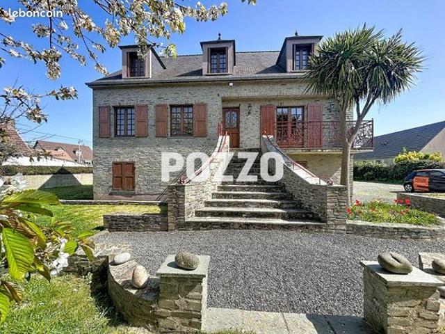 Maison 8 pièces 190 m²