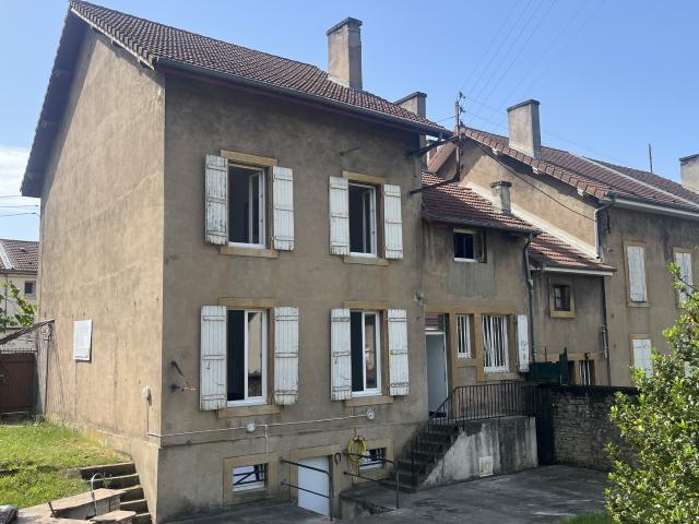 Maison 8 pièces 190 m²