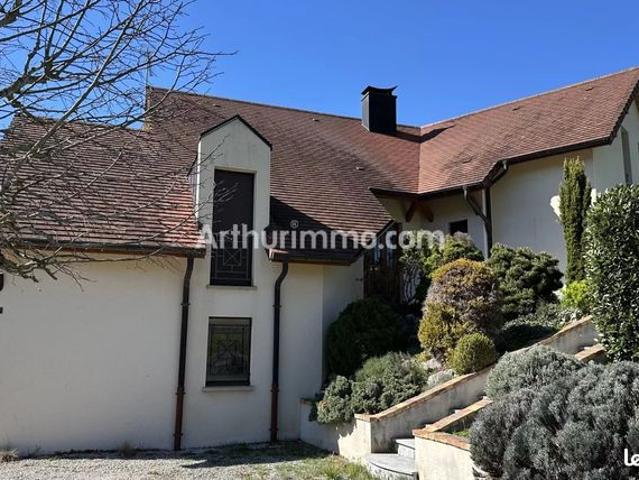 Maison 8 pièces 190 m²