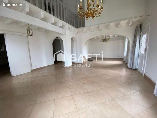 Maison 8 pièces 190 m²